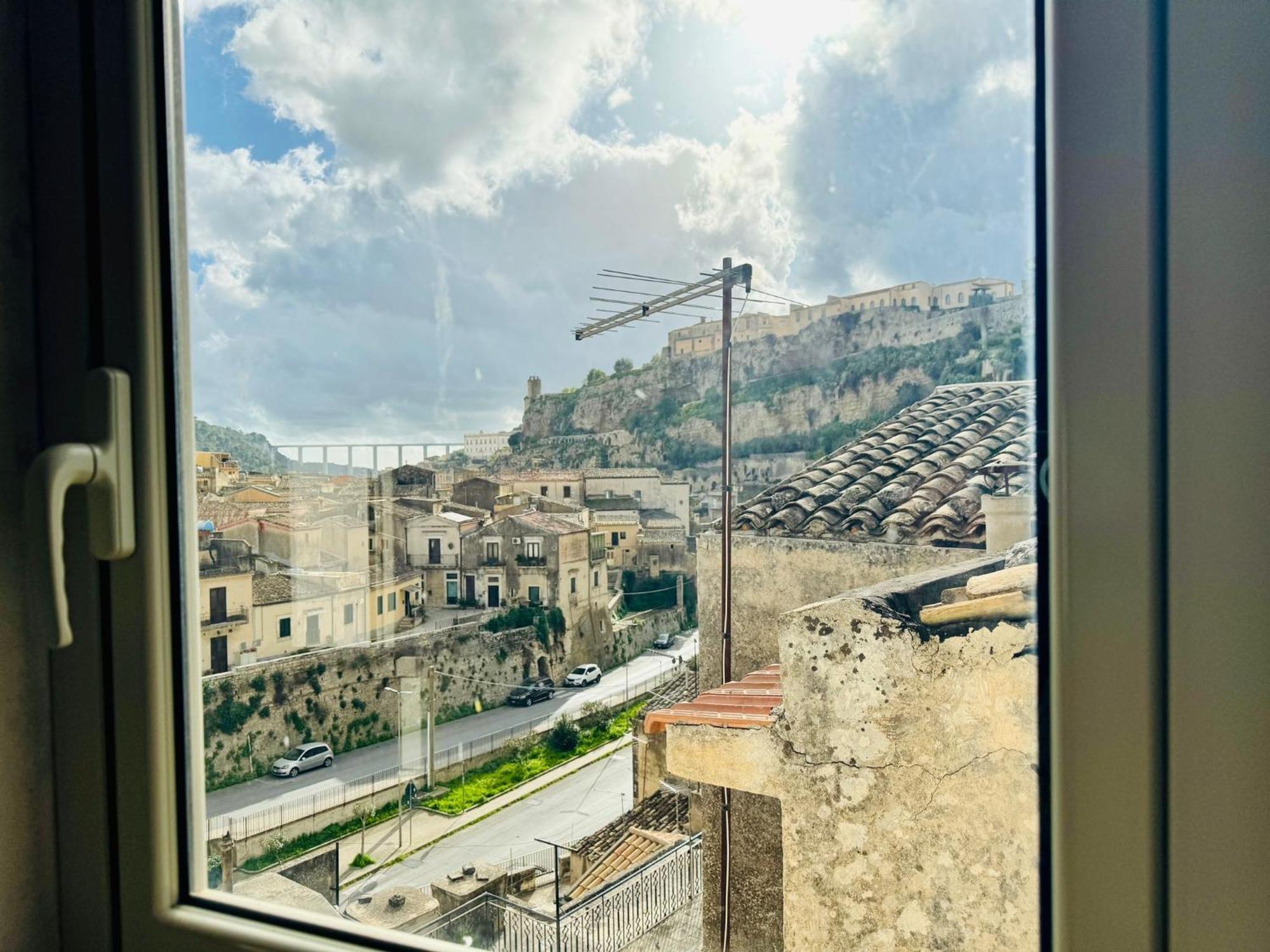 Vila La Casa D'Ila Modica Exteriér fotografie